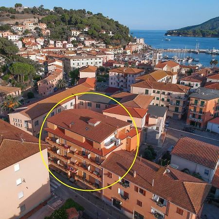 Hotel Due Torri Porto Azzurro Extérieur photo